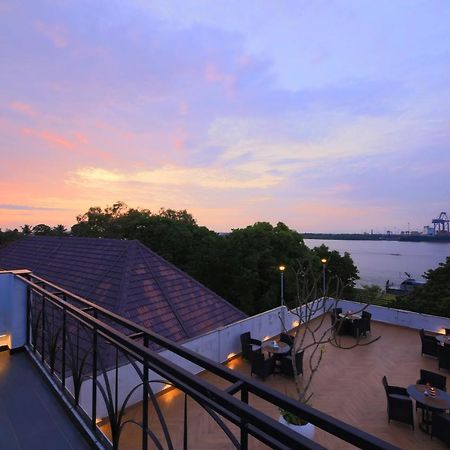 Alpha Old Court House Hotel Kochi Exterior photo