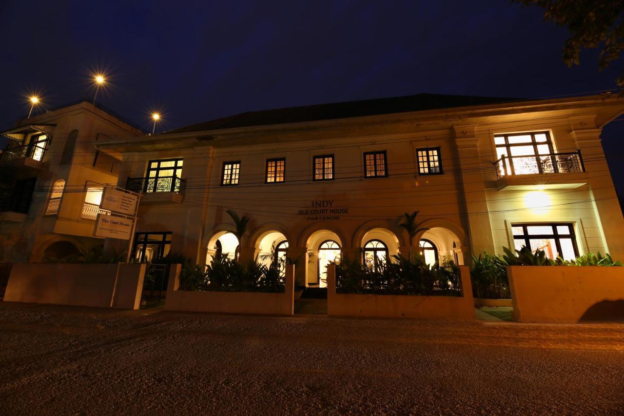 Alpha Old Court House Hotel Kochi Exterior photo