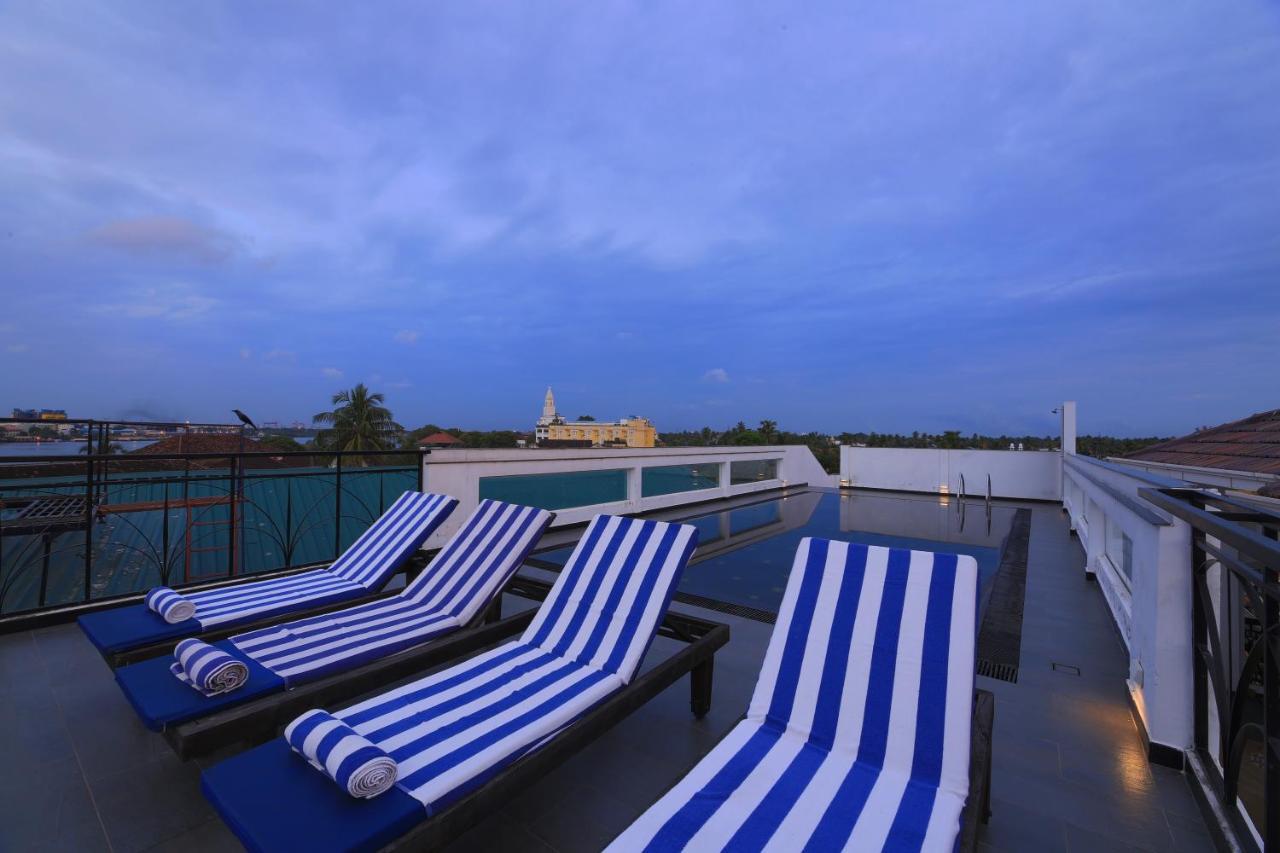 Alpha Old Court House Hotel Kochi Exterior photo