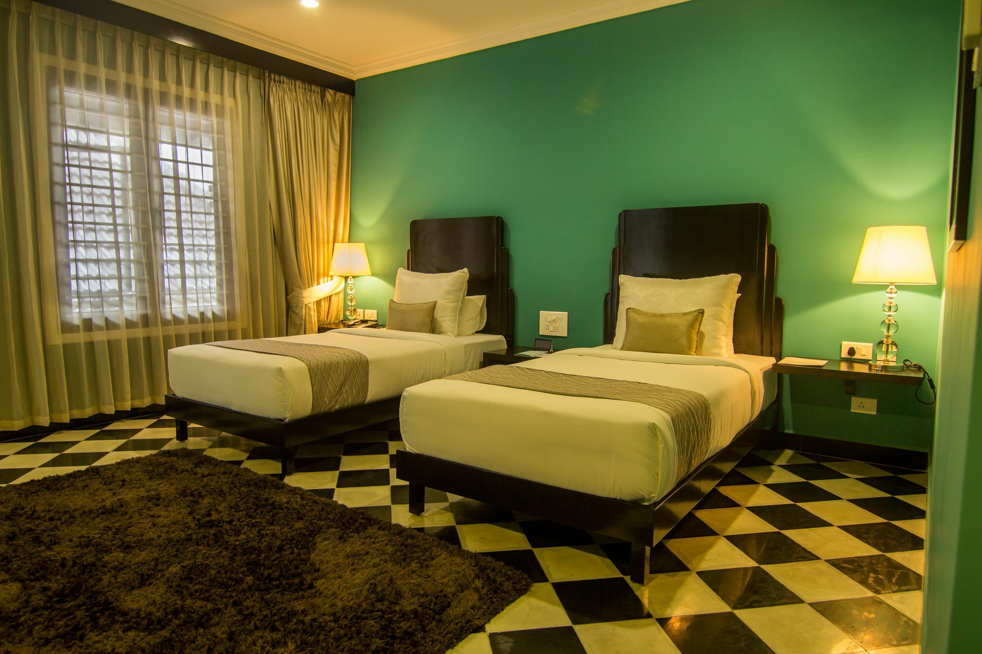 Alpha Old Court House Hotel Kochi Exterior photo