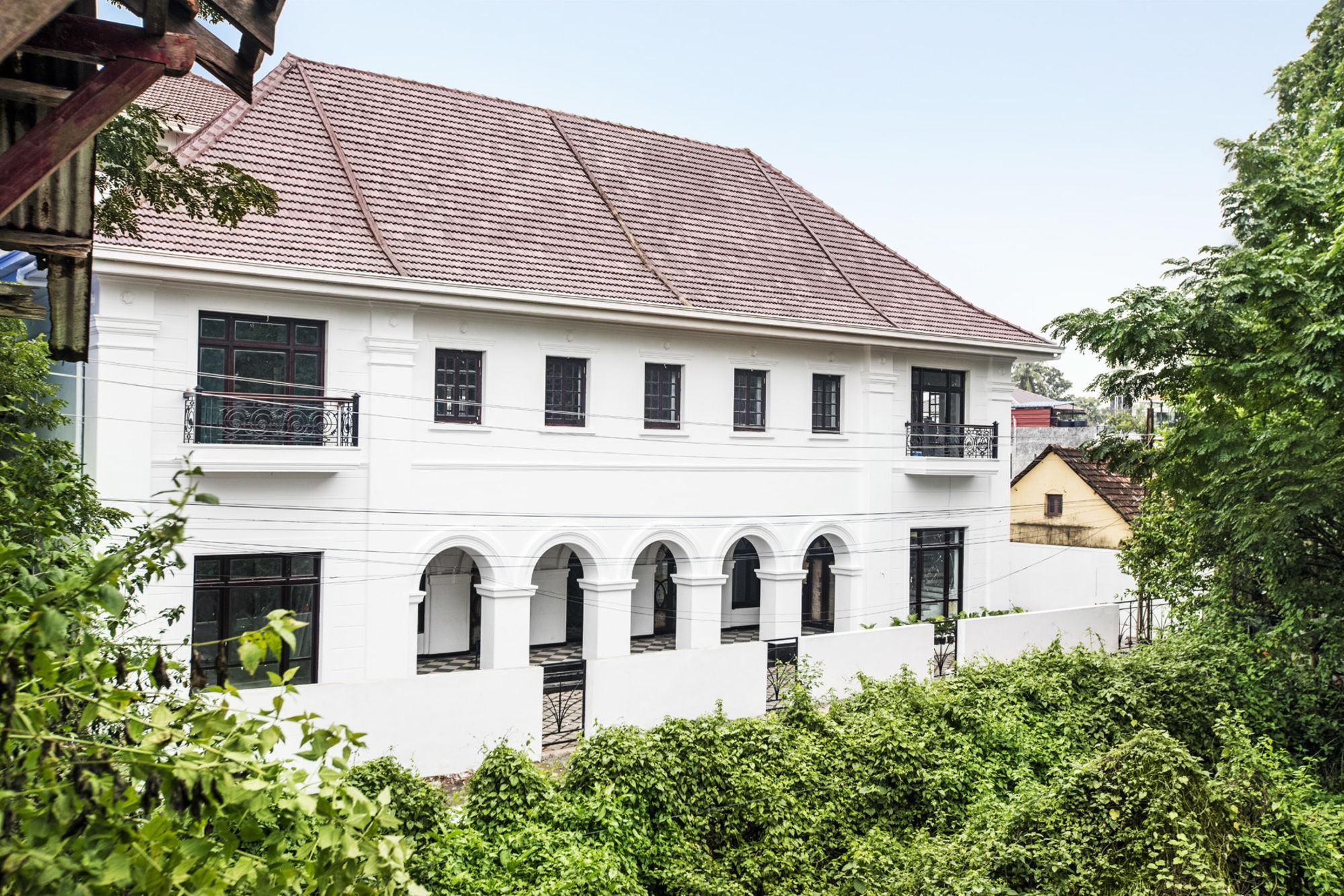 Alpha Old Court House Hotel Kochi Exterior photo